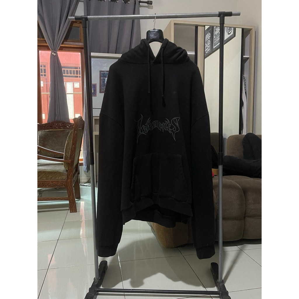 vetements og metal hoodie