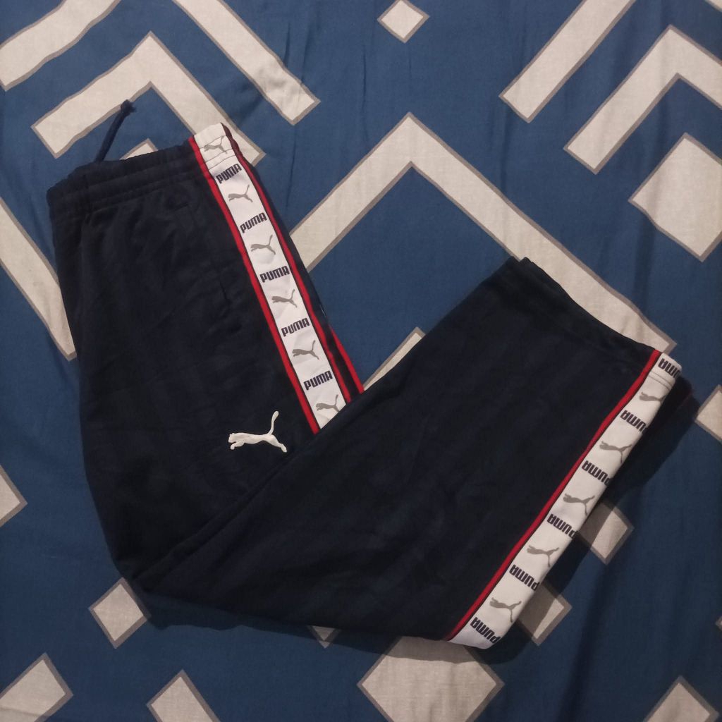 trackpants puma tapped