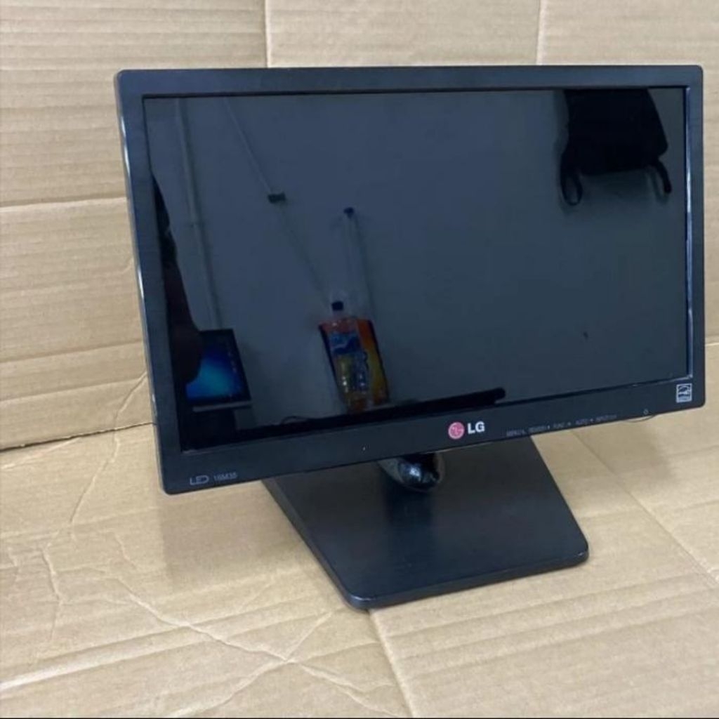 Led Monitor 16 inch Merk LG Normal Siap pakai