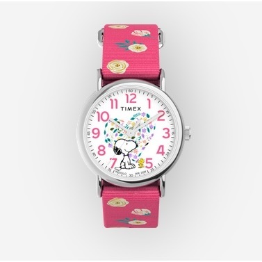 Jam Tangan Wanita Timex x Peanuts Timex Weekender TW2W83100 Floral 38mm Fabric Strap Watch  Original
