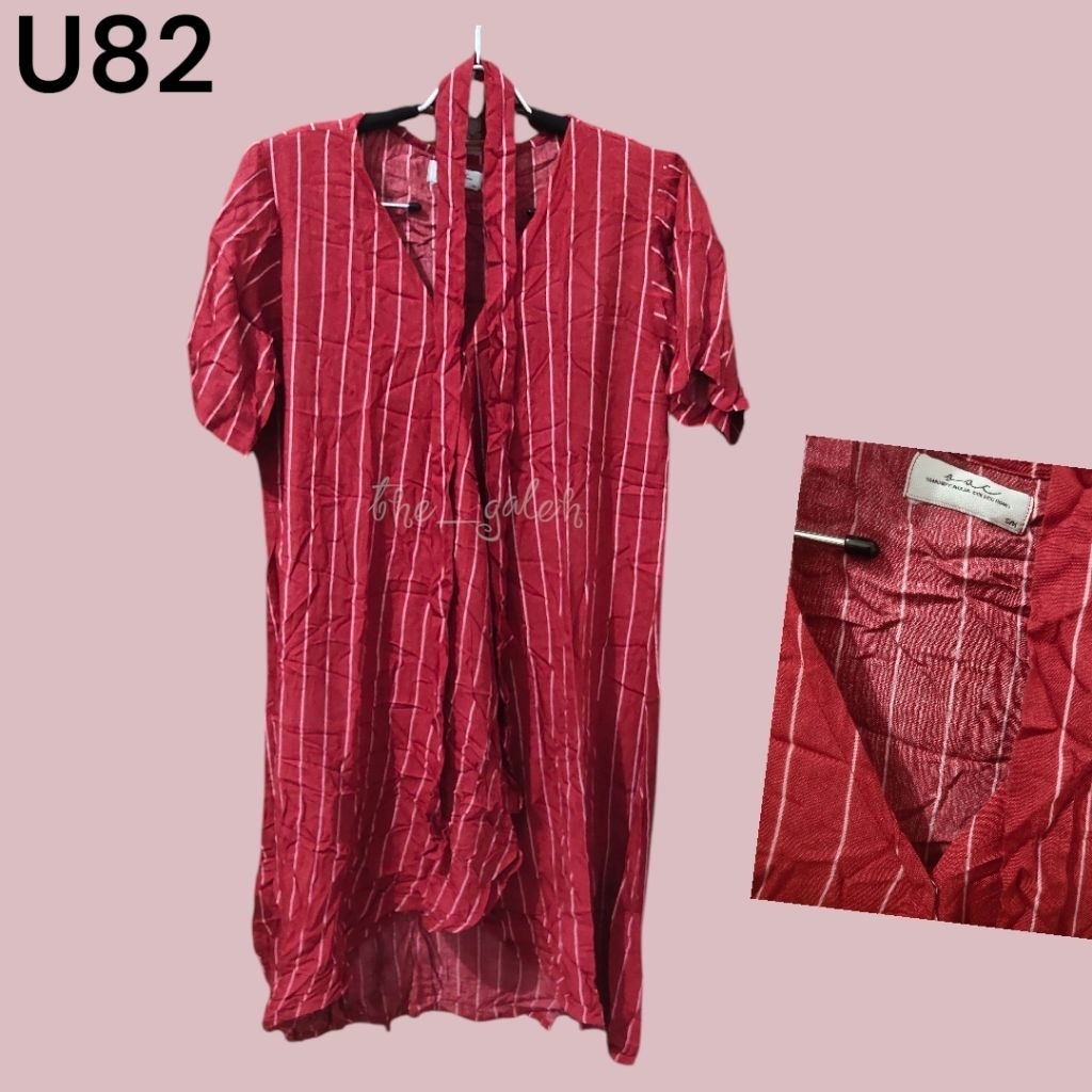 U82 Preloved Shandy Aulia Collections Baju Blouse Merah Bata Motif Garis Garis Bagus Murah