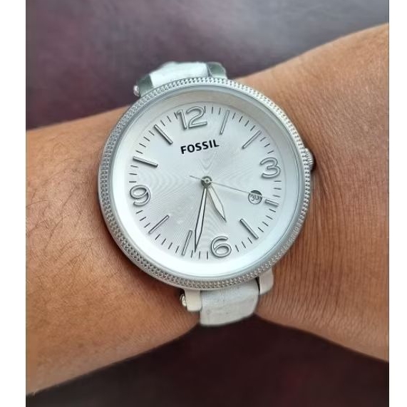 Jam Tangan Wanita Prelove Jengkol Tali Kulit Asli Putih