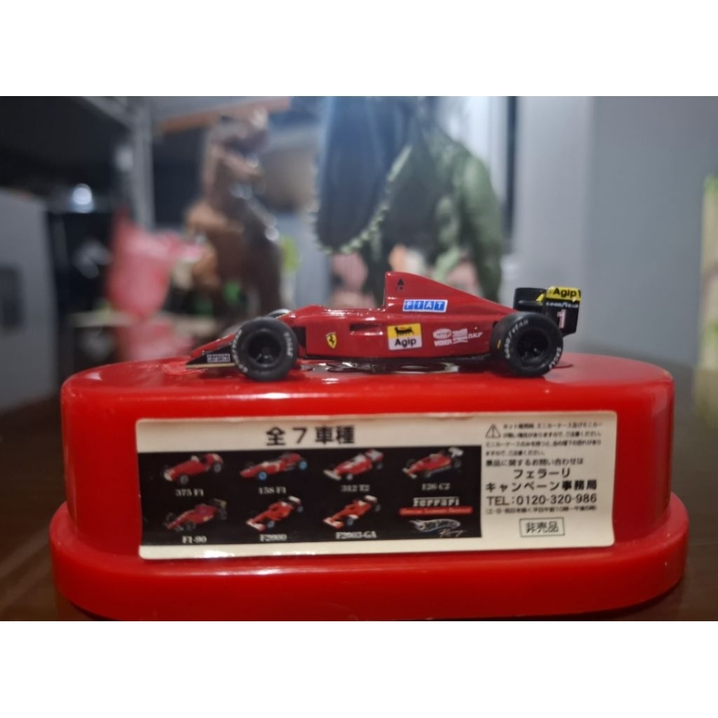 Hot Wheels Ferrari F1 Series F1-90 Skala 1/72
