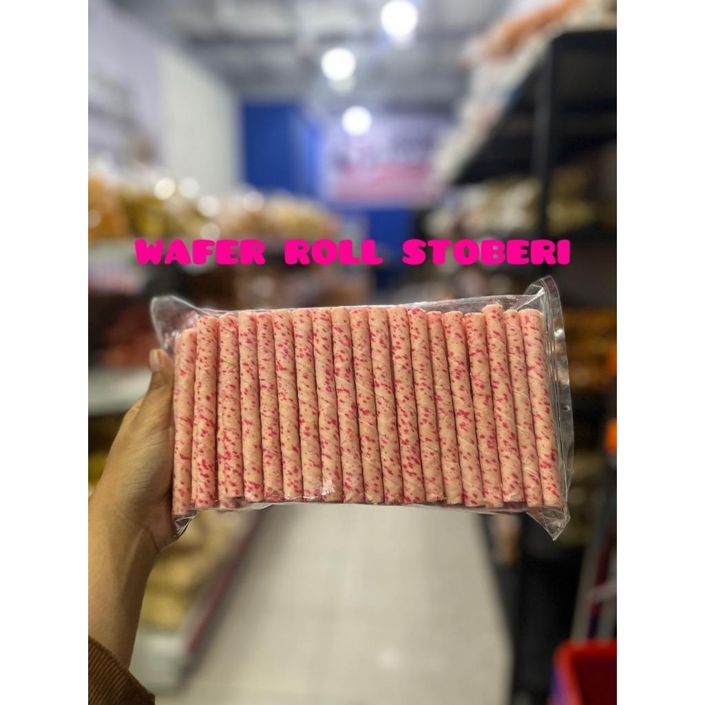 WAFER ROLL STRAWBERRY 500 GRAM