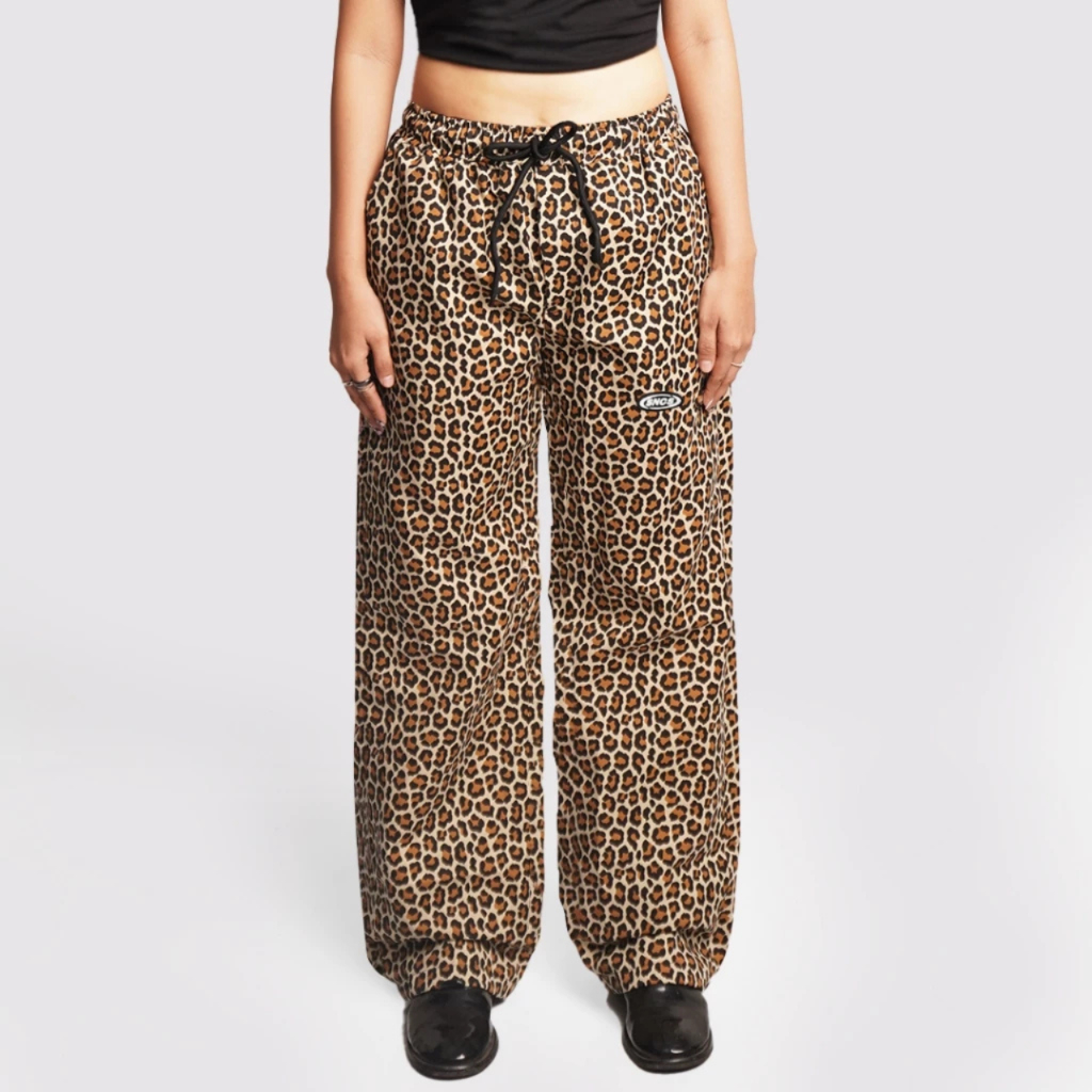 Celana Panjang Baggy Pants Pria Wanita Full Print | Leopard Fairy | Cream | UNBROKERS