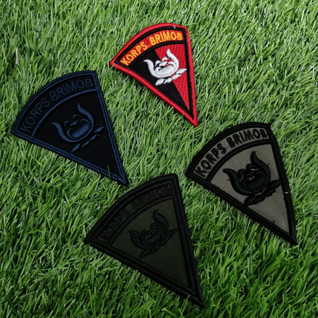 Bet Logo Segitiga Brimob Bordir Timbul / Brevet Segitiga Brimob