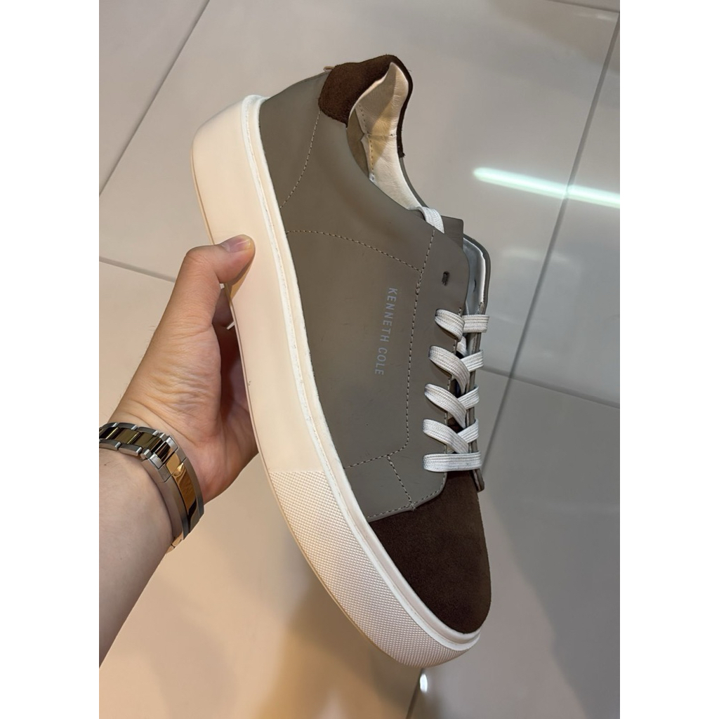 Kenneth Cole Sneakers