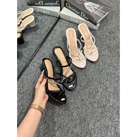 SANDAL WANITA SANDAL TEPLEK SANDAL PANSUS SANDAL HEELS SANDAL TALI SANDAL FLAT