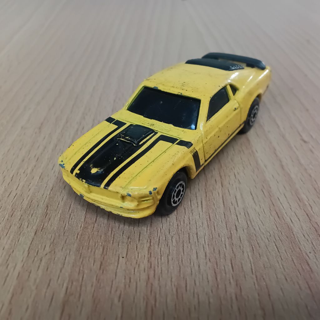 Diecast Loose Maisto Mst 70 Boss Mustang Kuning