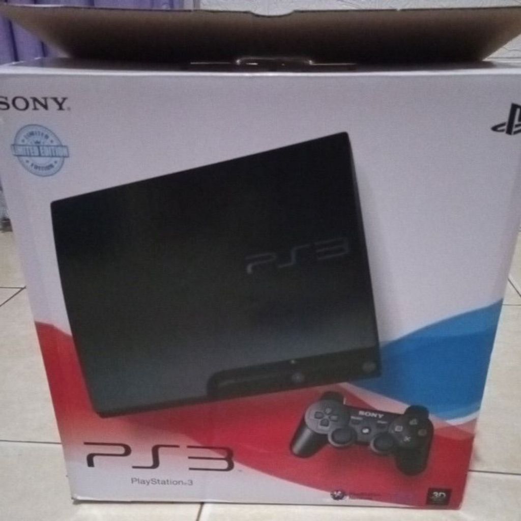 Sony ps3 super slim