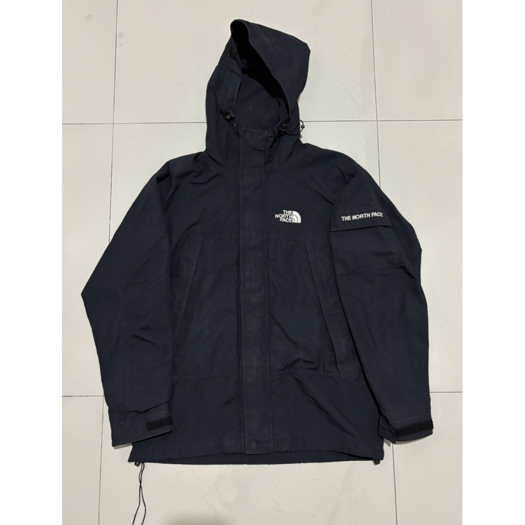 Jaket tnf saku samping