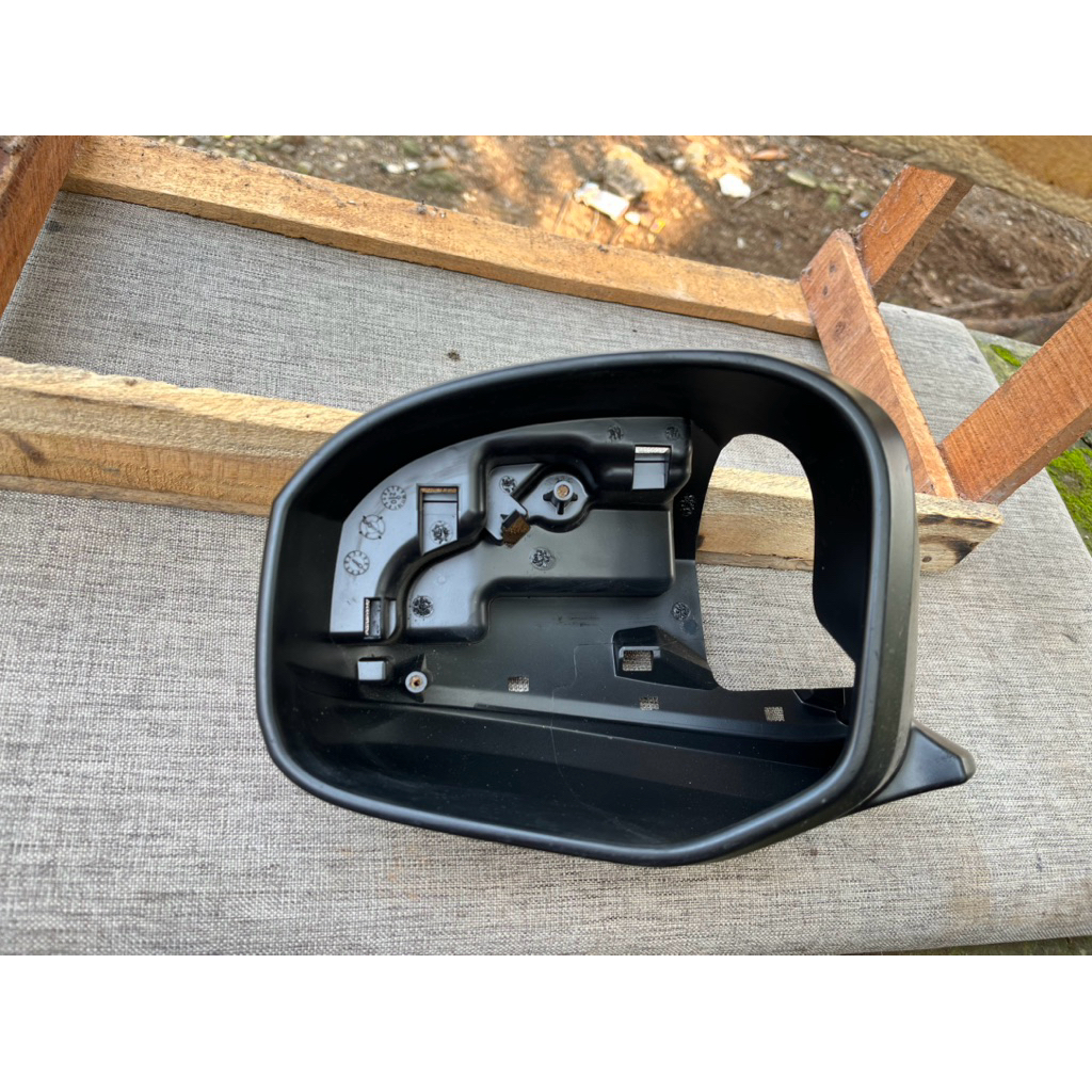 rangka spion BRIO SATYA / Housing Spion Brio satya batok spion honda brio satya original batok spion