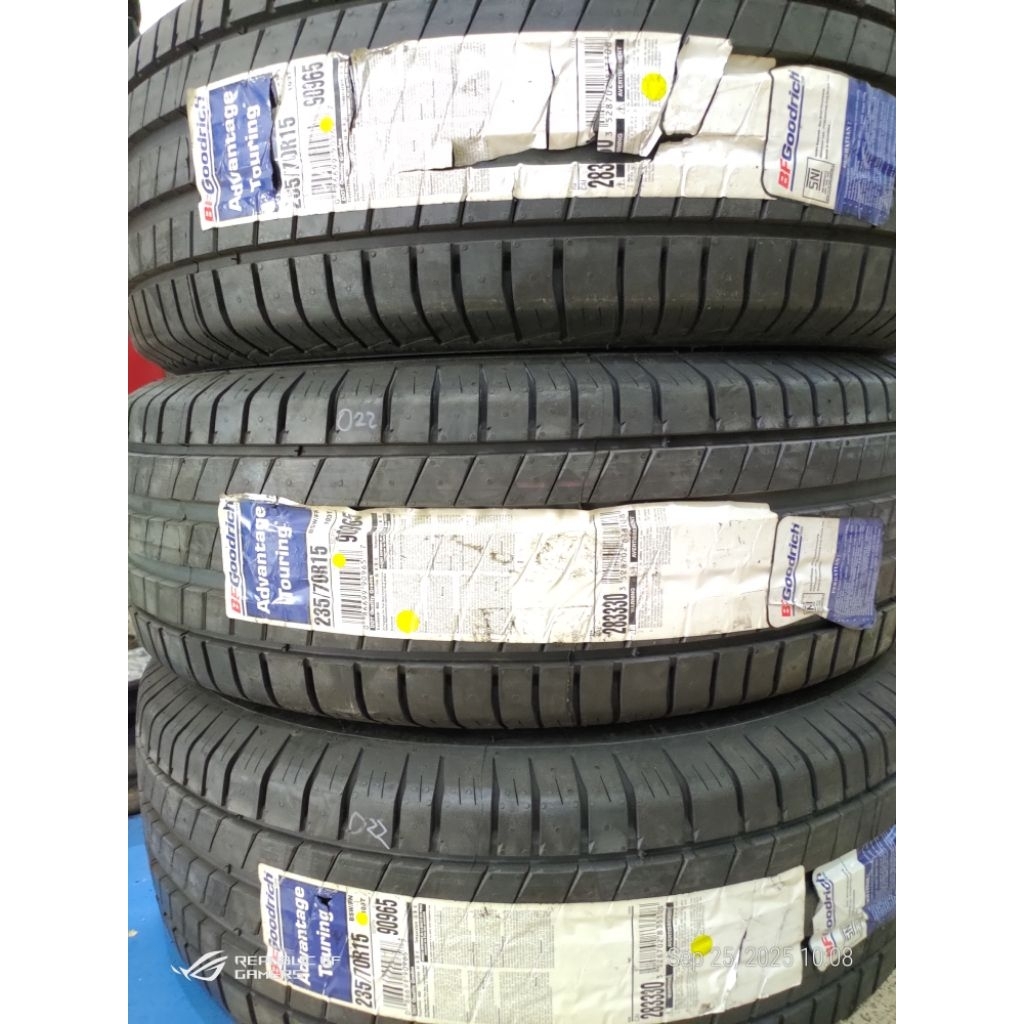 Ban BFGoodrich Advantage Touring 235/70 R15
