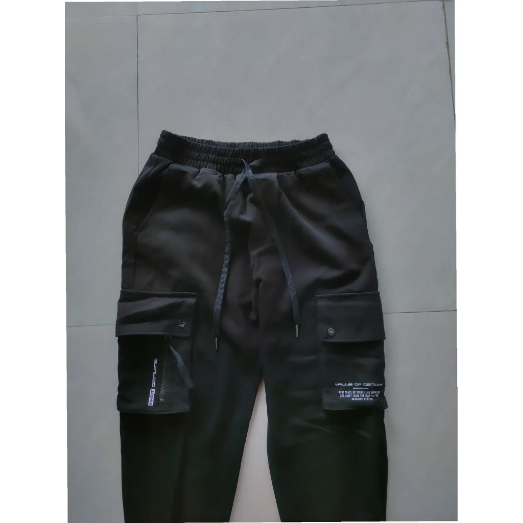 Celana Jogger Cargo BKBT Size M Original Second