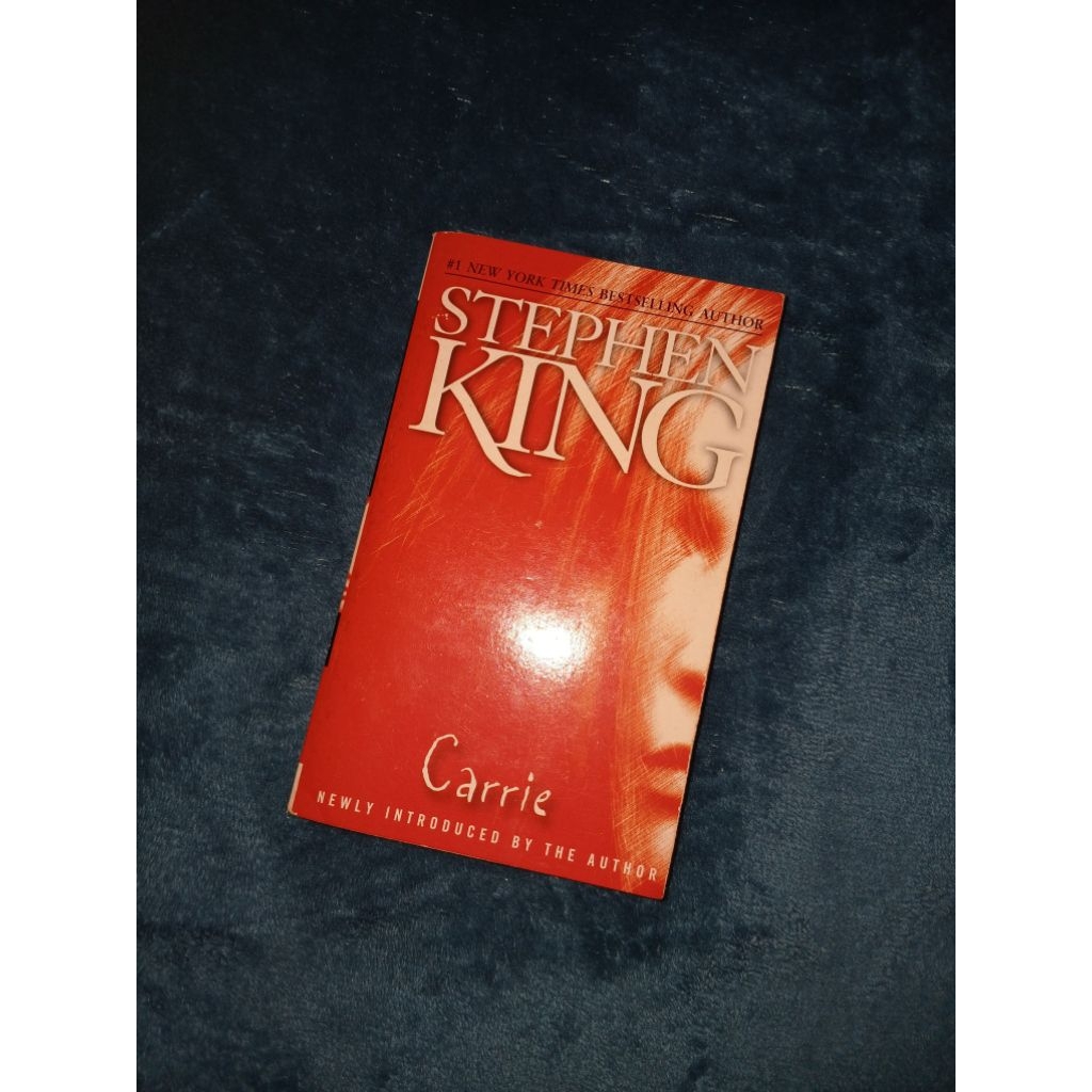 Carrie by Stephen King (English Novel)