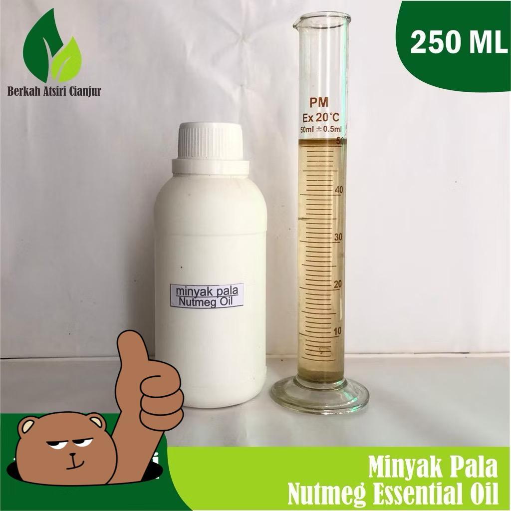 500ml minyak atsiri pala / nutmeg essential oil aromatherapy