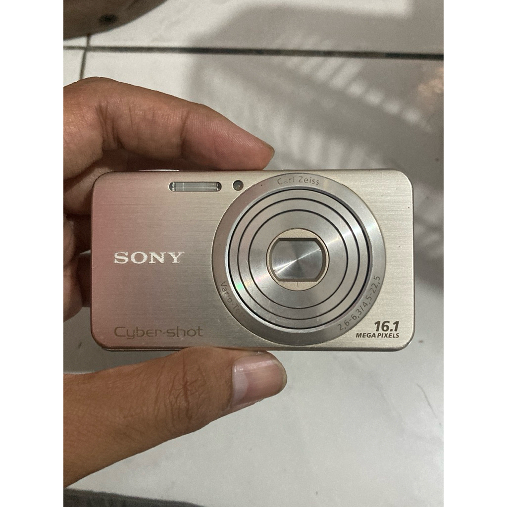 DIGICAM SONY CYBERSHOT DSC W630 in GOLD