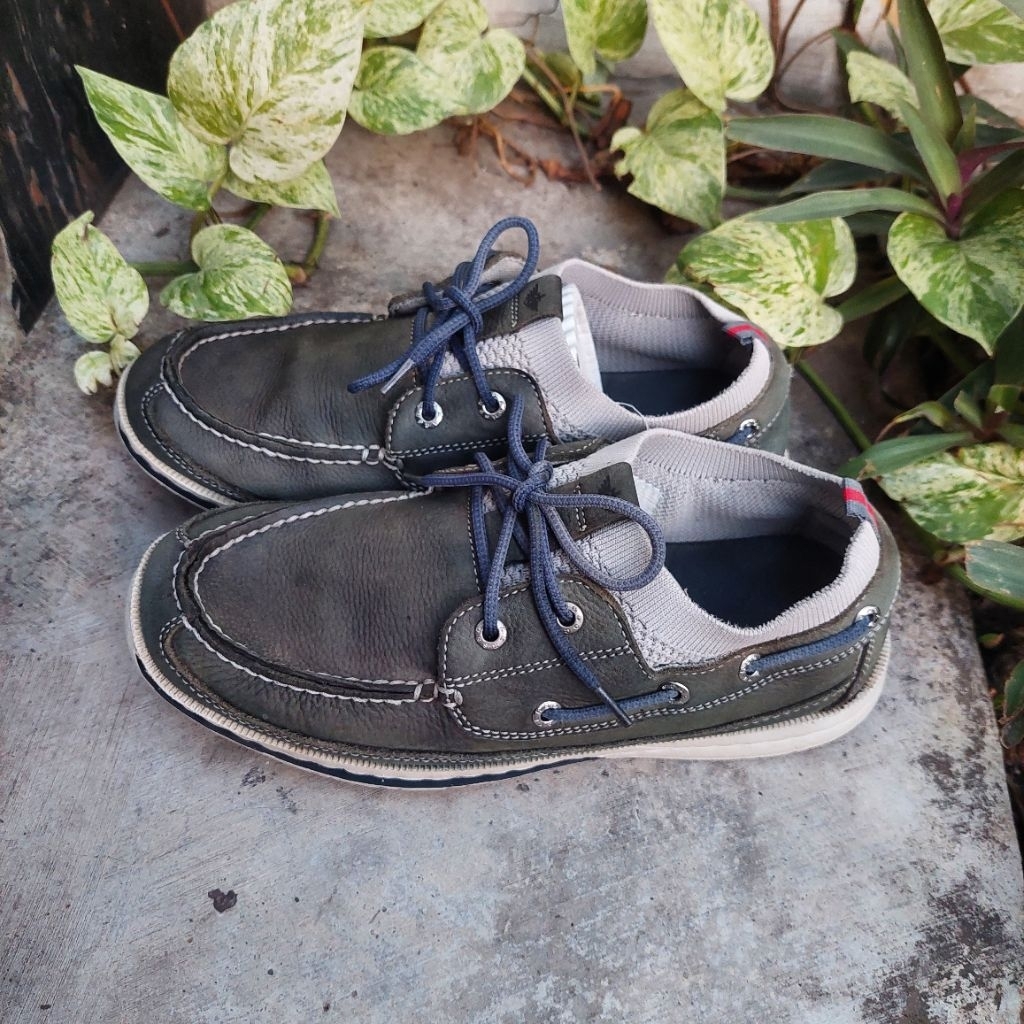 sepatu loafer second dockers size 39(24cm)