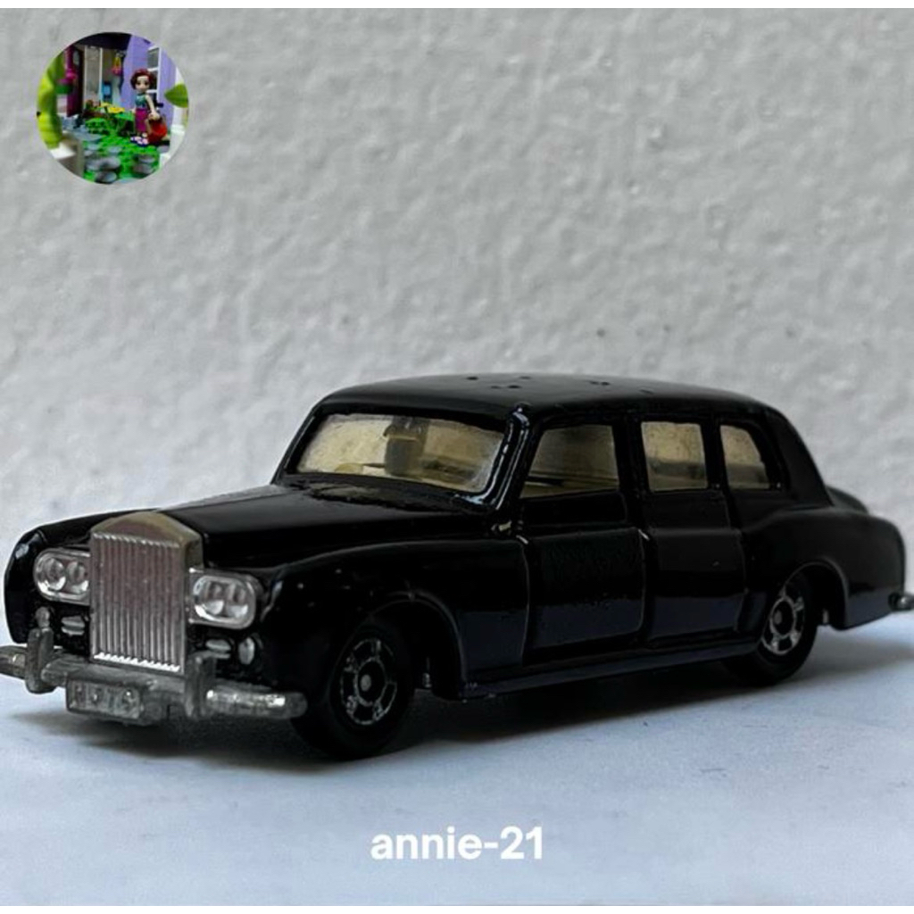 Rolls Royce Phantom VI - Tomica skala 1/78