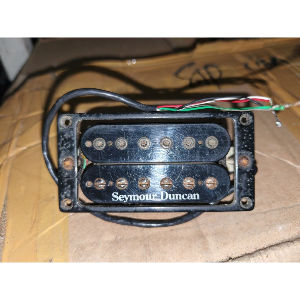 pickup gitar SEYMOUR DUNCAN SH-12 SCREAMIN DEMON Bekas Pakai