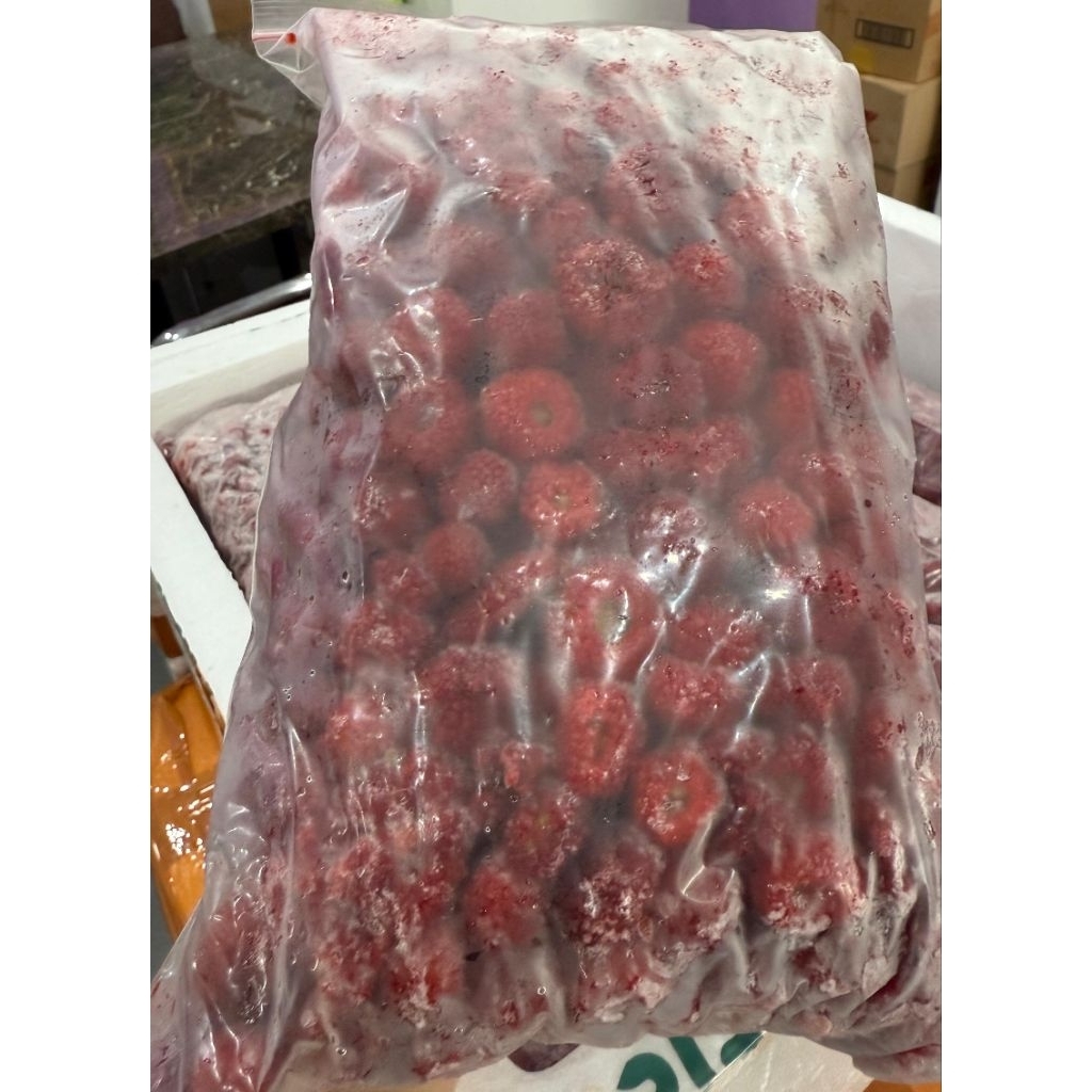 Buah Raspberry  Frozen 1kg / Raspberry frozen beku 1 kg