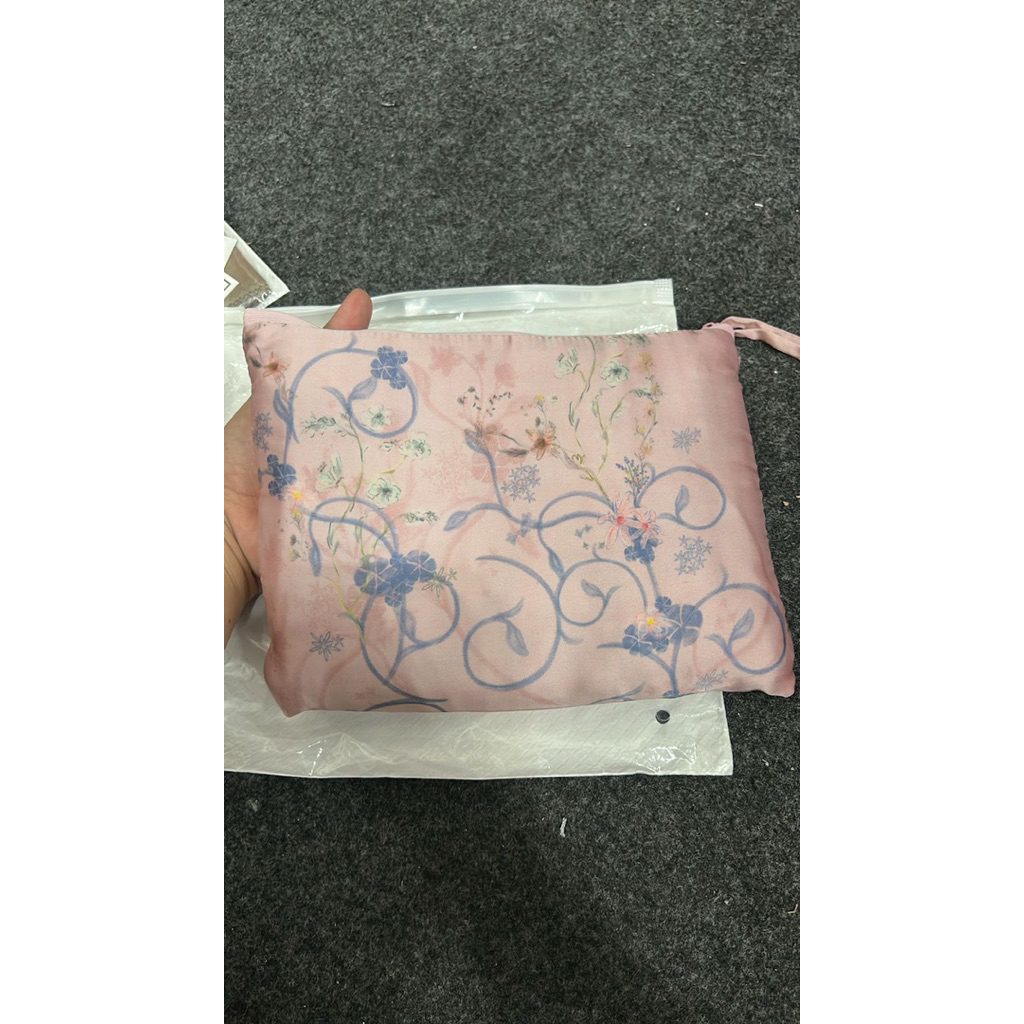 Prayer Robe ButtonScarves