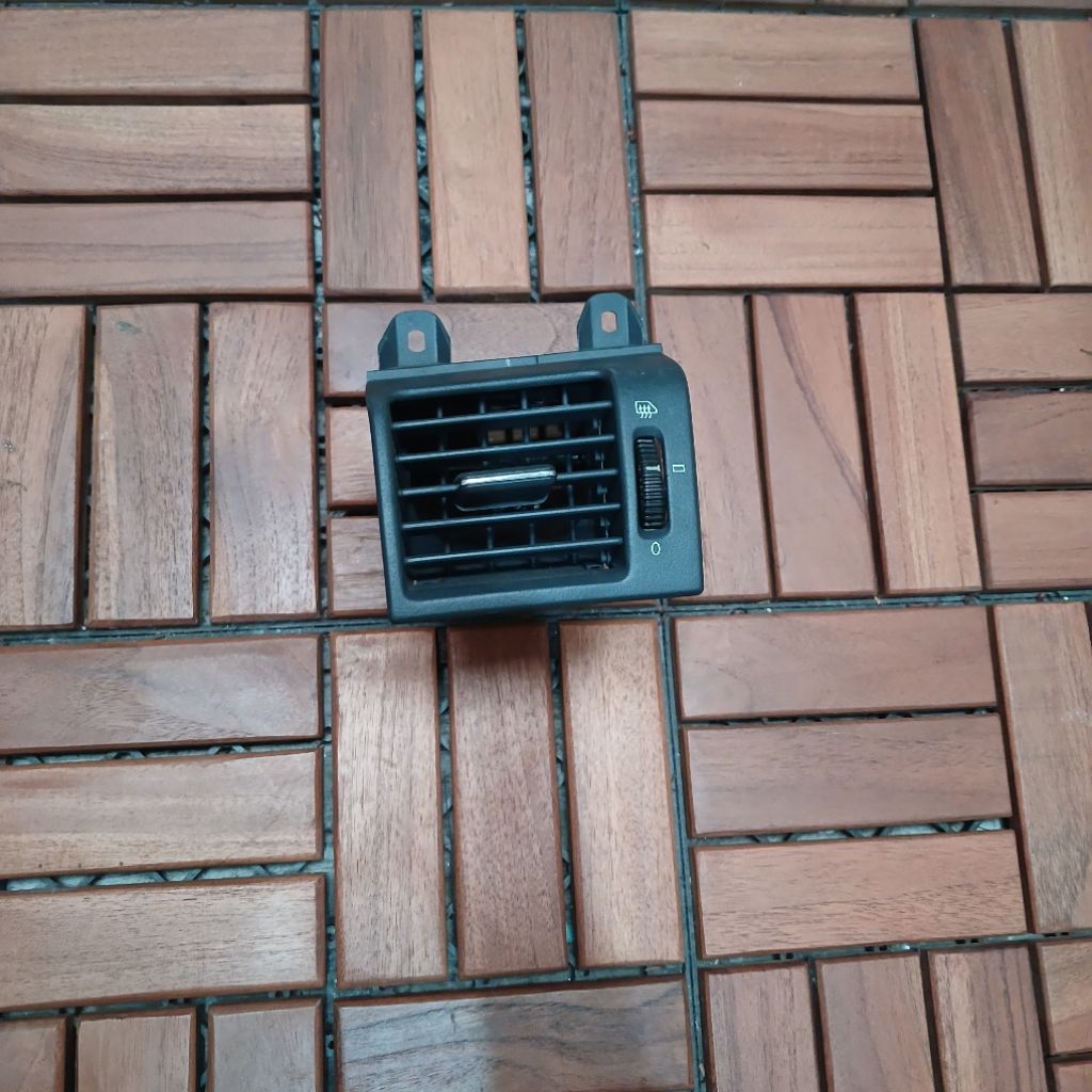 Kisi AC Kiri W210 Mercedes Benz