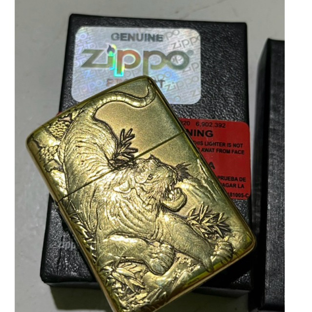 korek api zippo usa original ukir timbul depan belakang gold desain tiger mewah dan elegant