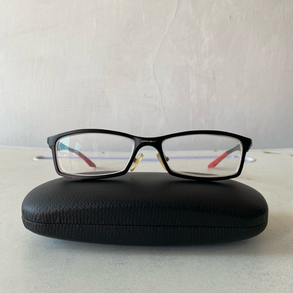 Oakley Ducati – Frame Kacamata Branded Preloved Unisex