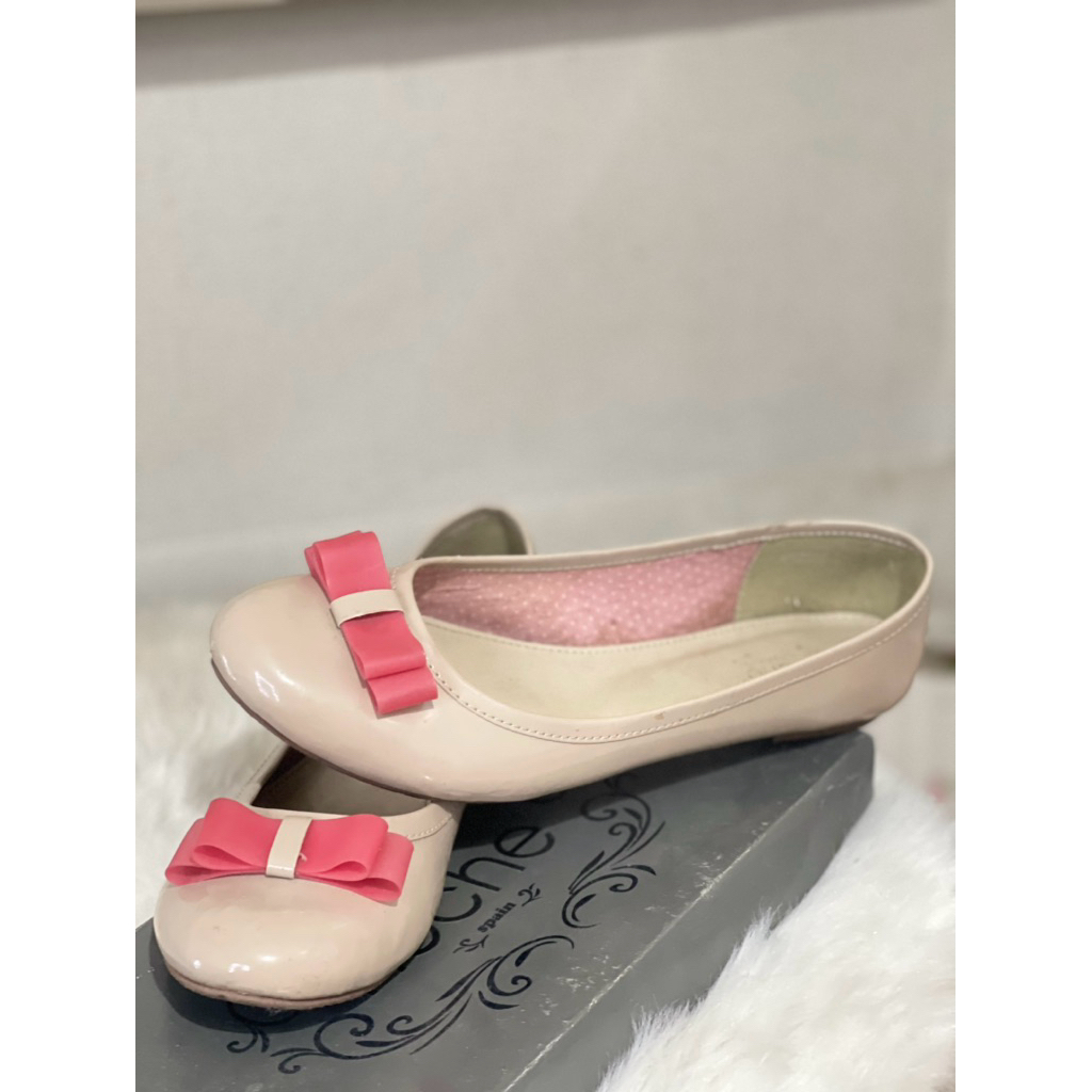 PRELOVED NOCHE FLAT SHOES SIZE 36