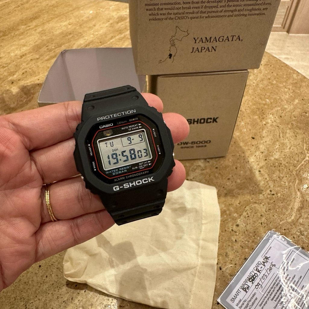 G SHOCK CASIO DW 5000R 1ADR