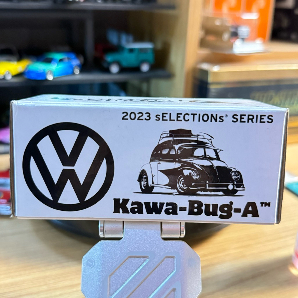 Hot Wheels RLC Kawa Bug A Pink Color