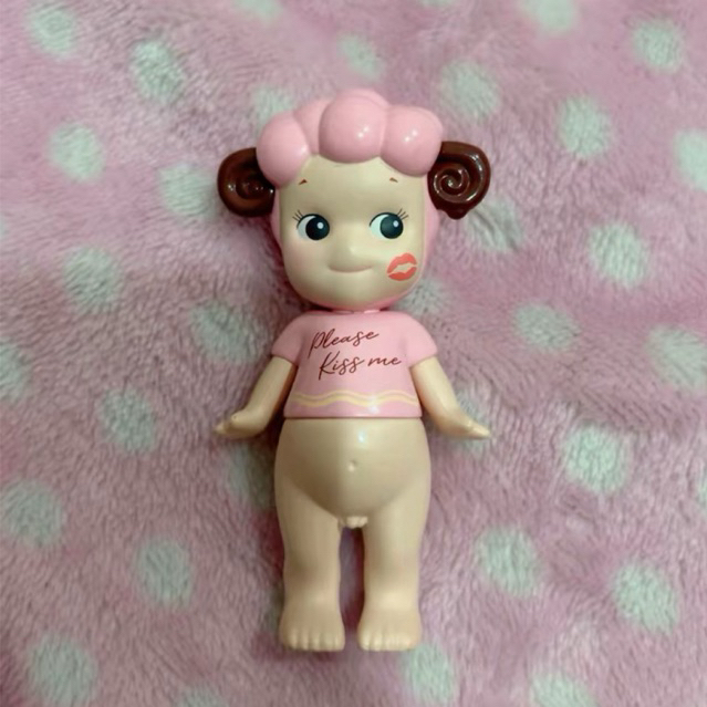 want to sell sonny angel sheep valentine rare