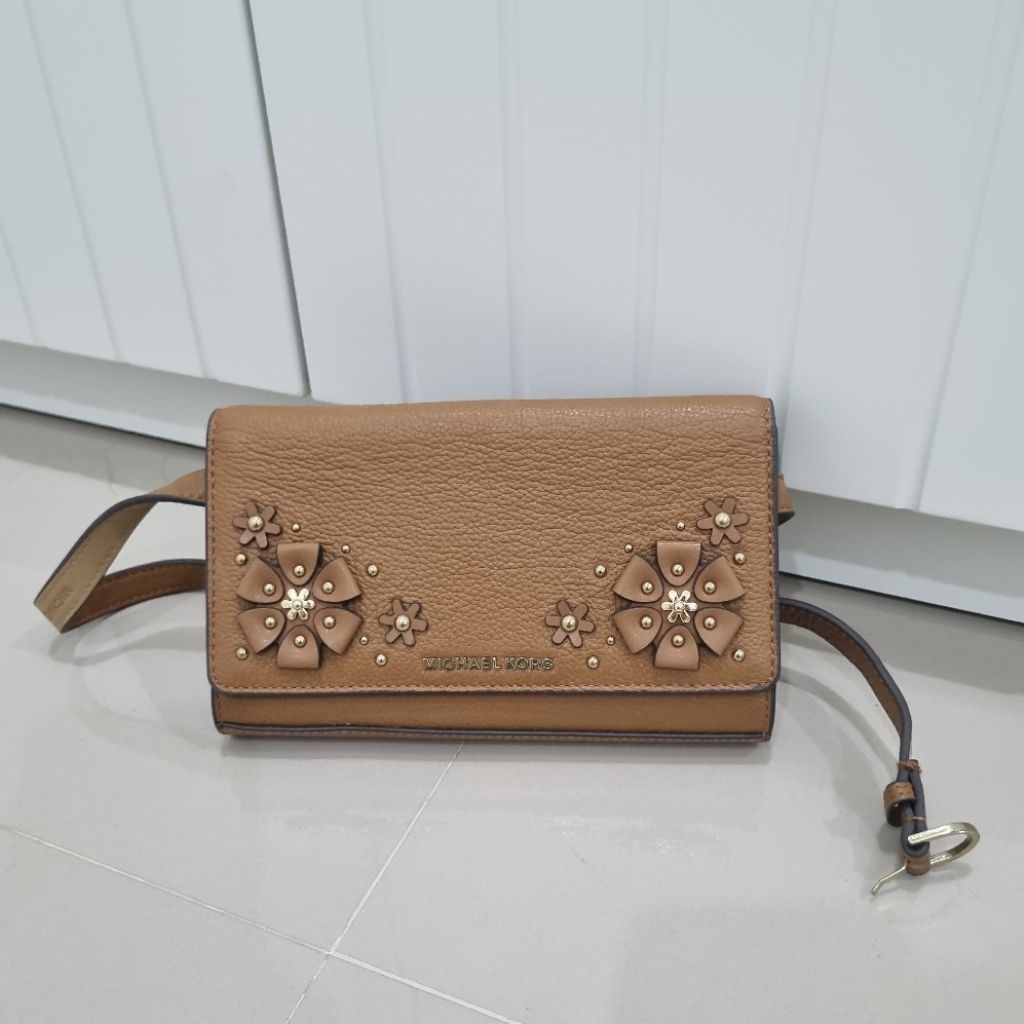 Tas pinggang wanita MK original