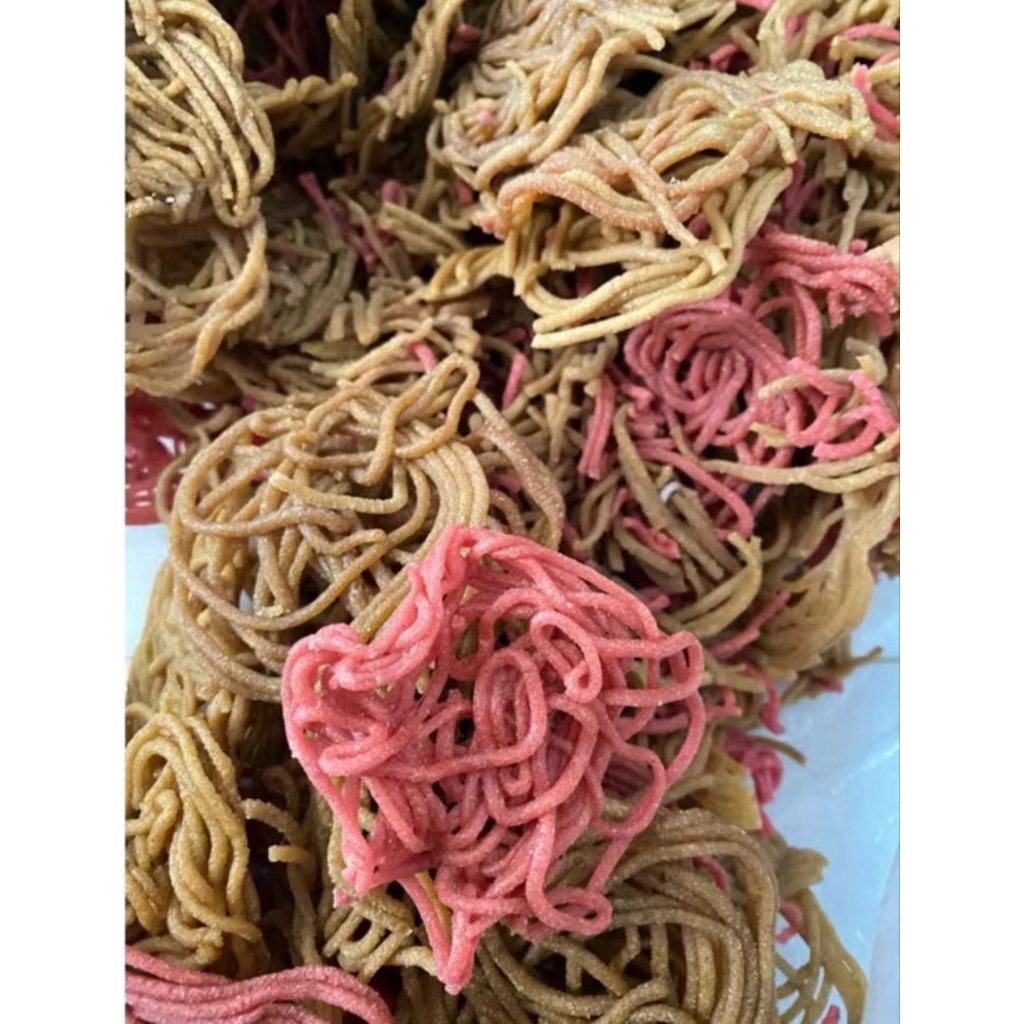 Oleh oleh Khas Blitar cemilan renyah Kerupuk Petulo Gaplek mantap