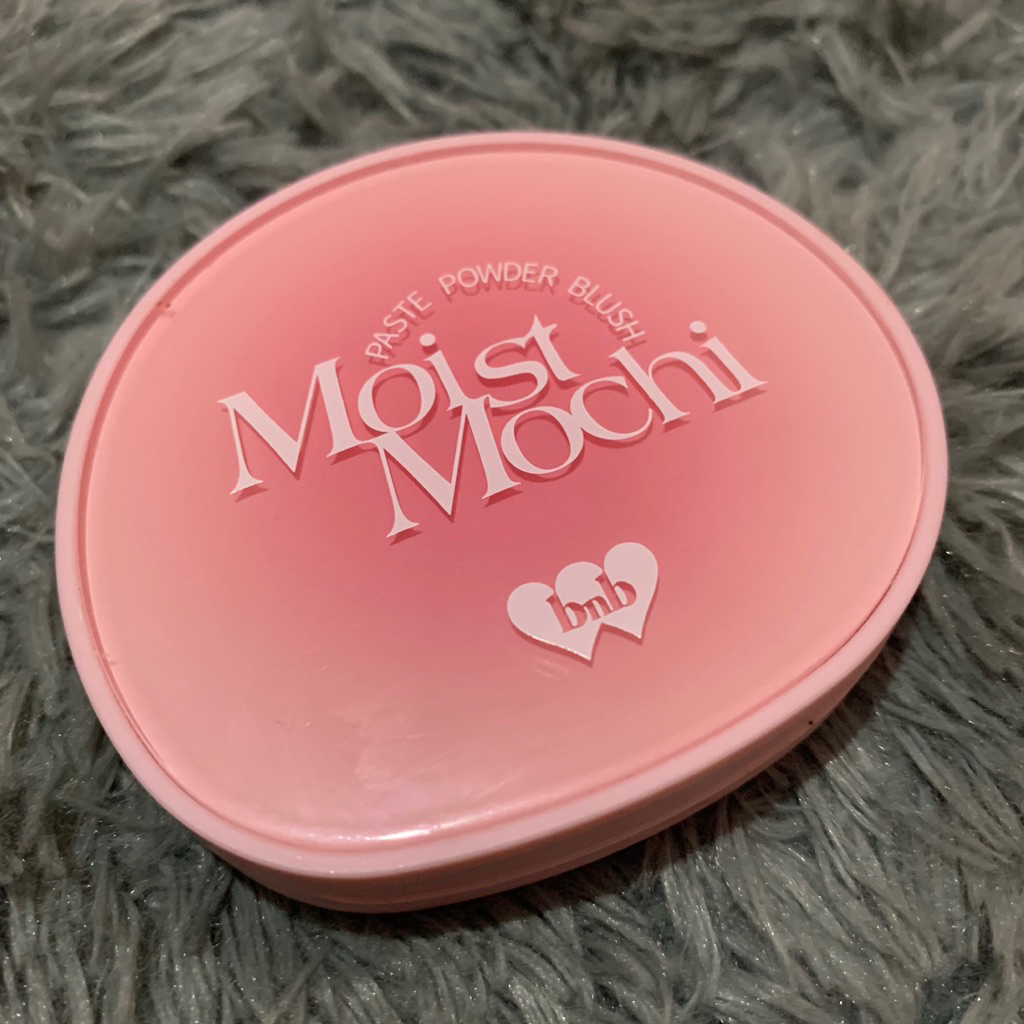 preloved Blush On Mochi Bnb shade 01 Berry Lava
