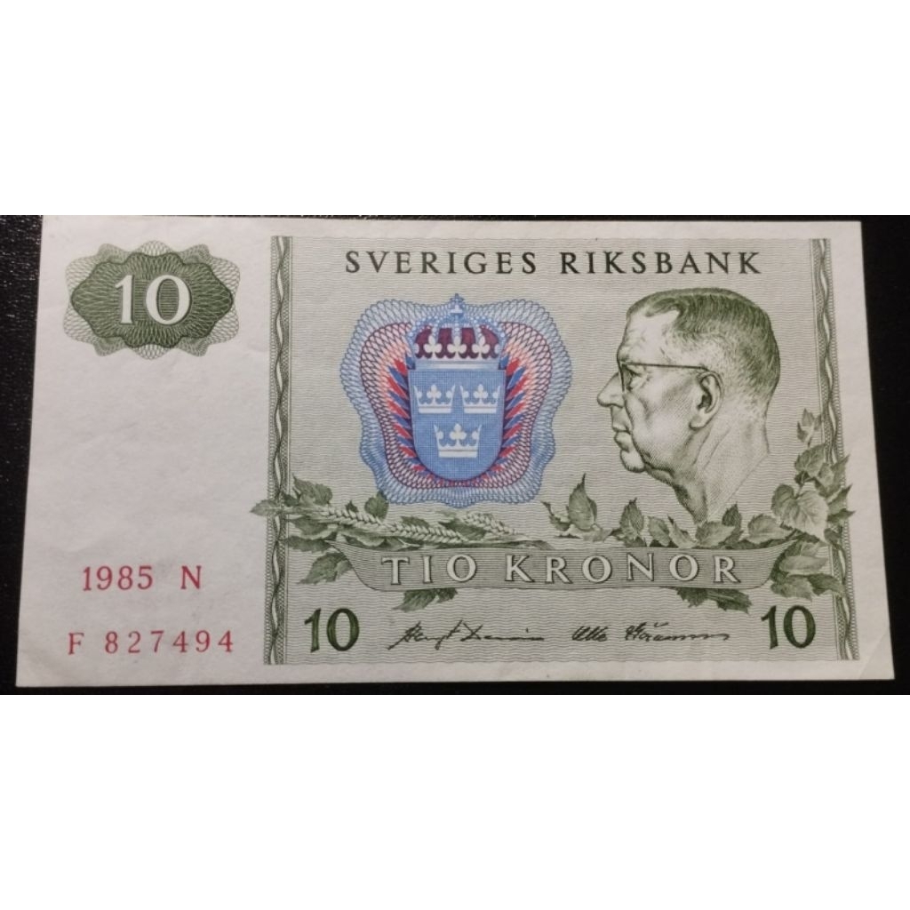UANG KUNO 10 KRONOR SWEDIA USIA 40 TAHUN