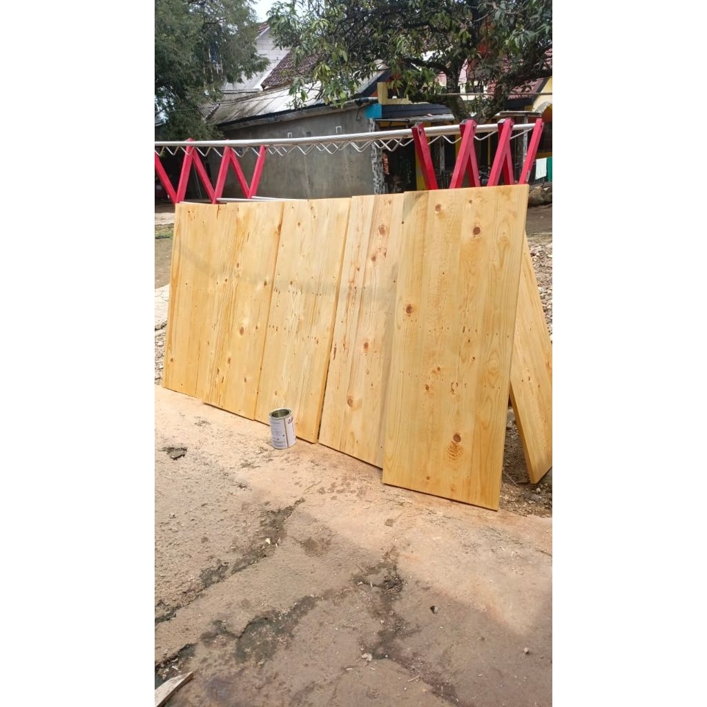 Papan sambung lebar kayu jati belanda terbaik
