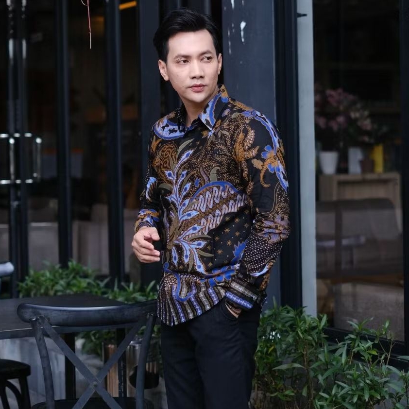 BATIK BOLO DEWO Motif Cakar Harimau Muda Kemeja Baju Batik Pria Lengan Panjang Lapis Furing Hem Atas