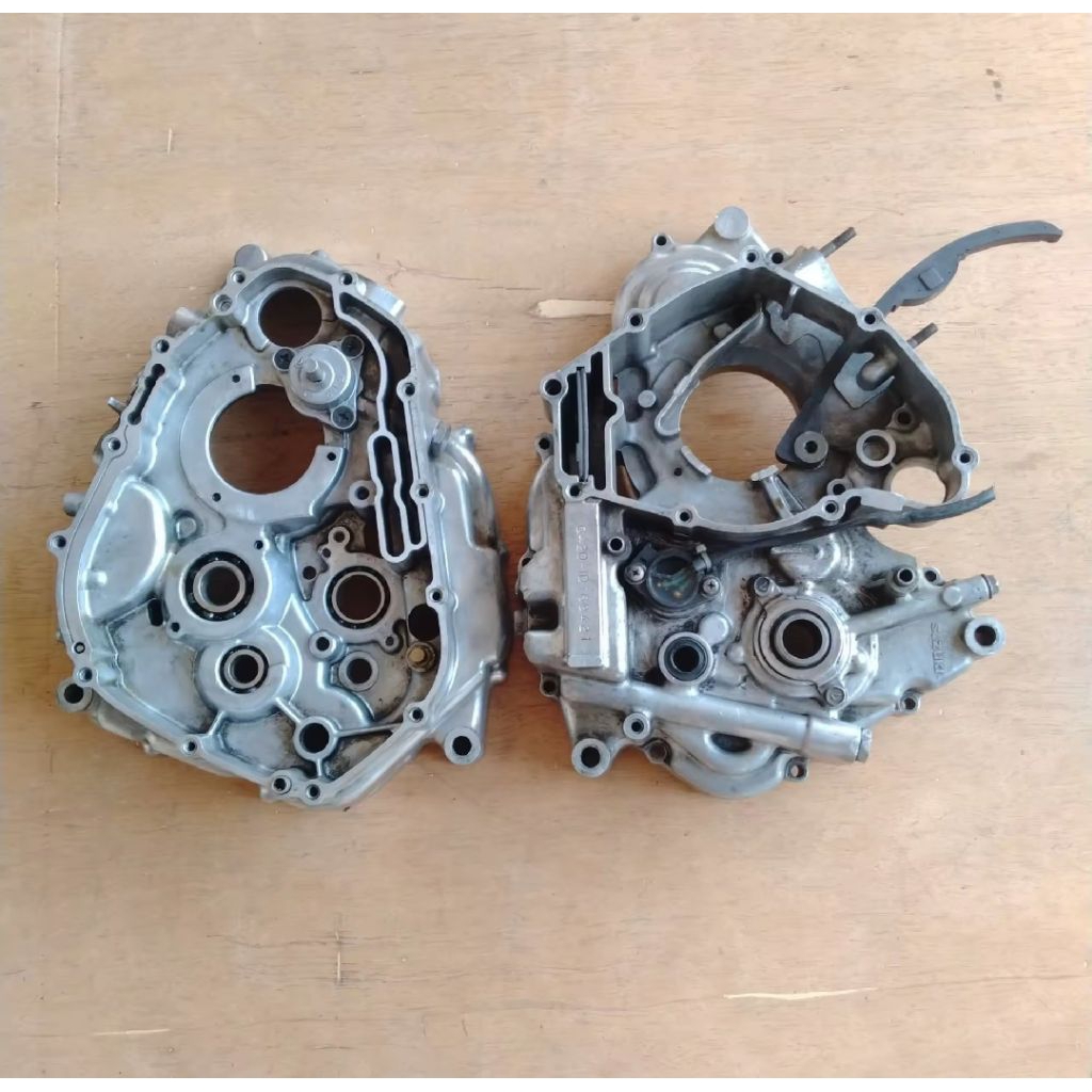 blok tengah krengkes 1set satria fu 150 karbu