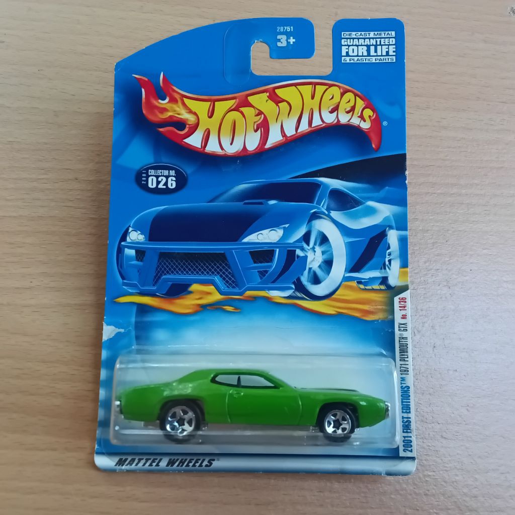 Diecast Hot Wheels HW 2001 First Editions 1971 Plymouth GTX Hijau