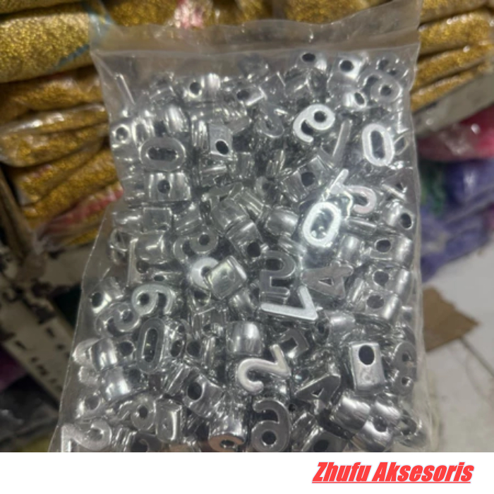 Manik Manik Mote Angka Silver Besar Lubang Besar