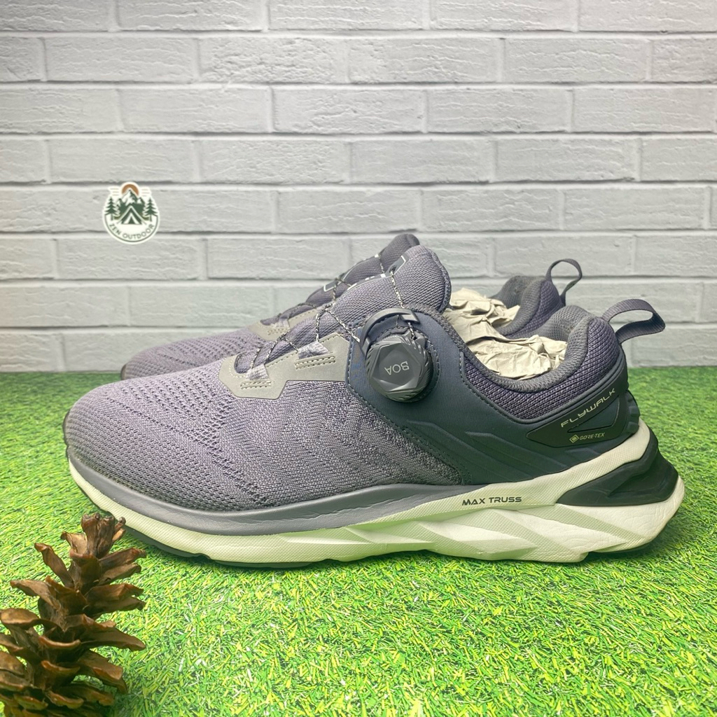 sepatu outdoor hiking gunung K2 Flywalk Max Truss Goretex BOA 44,5