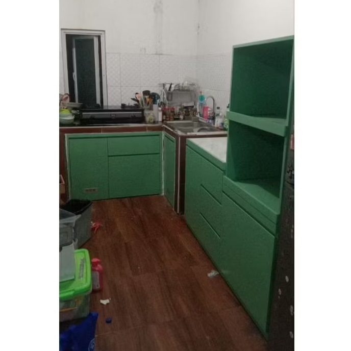 kitchen set bawah beton dan kitchen set bawah microwave