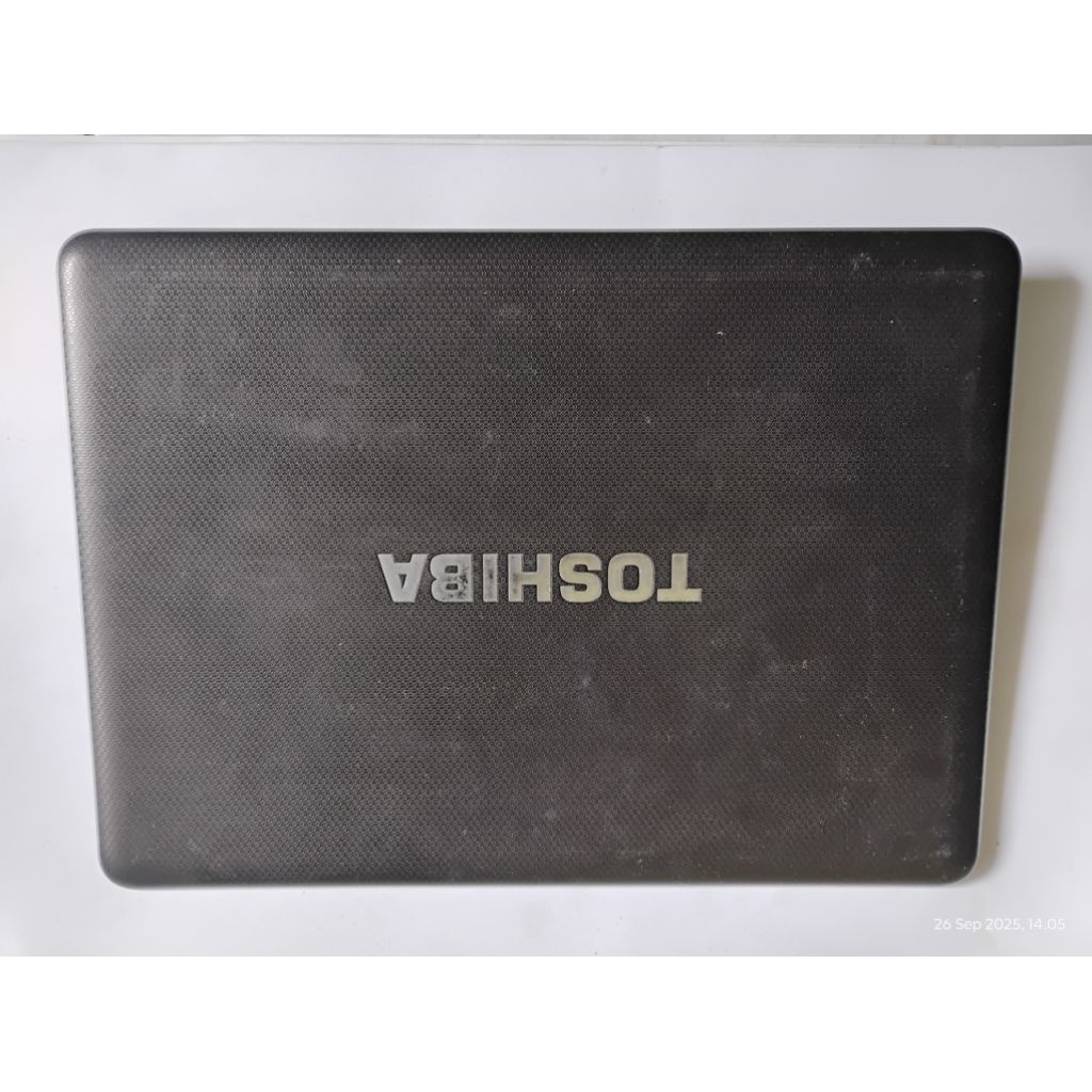 frame layar laptop toshiba m900 no minus