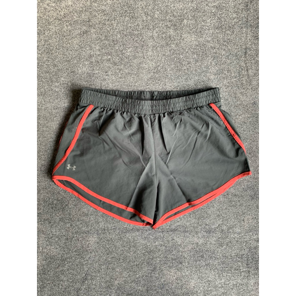 Thrifting / preloved / celana olahraga / Under Armour