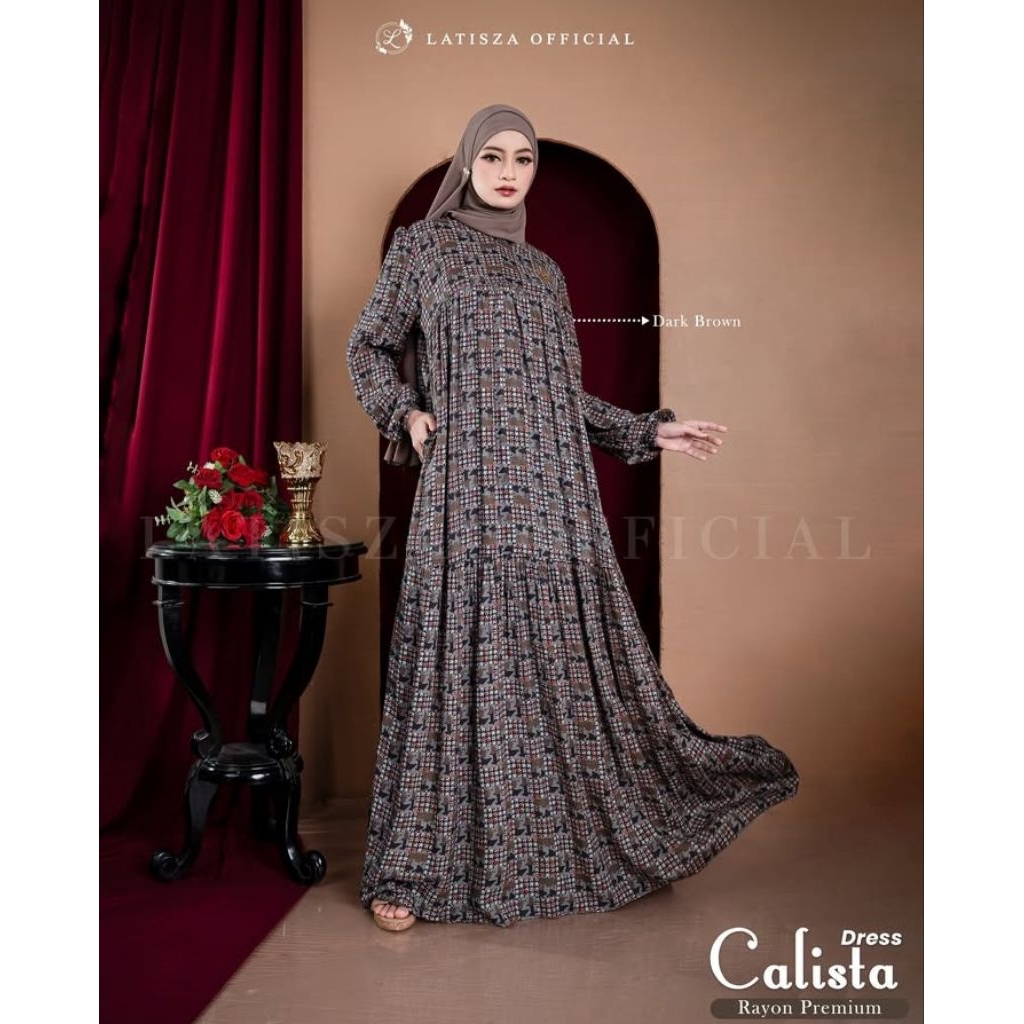 LatiszaOutfitDressCallista