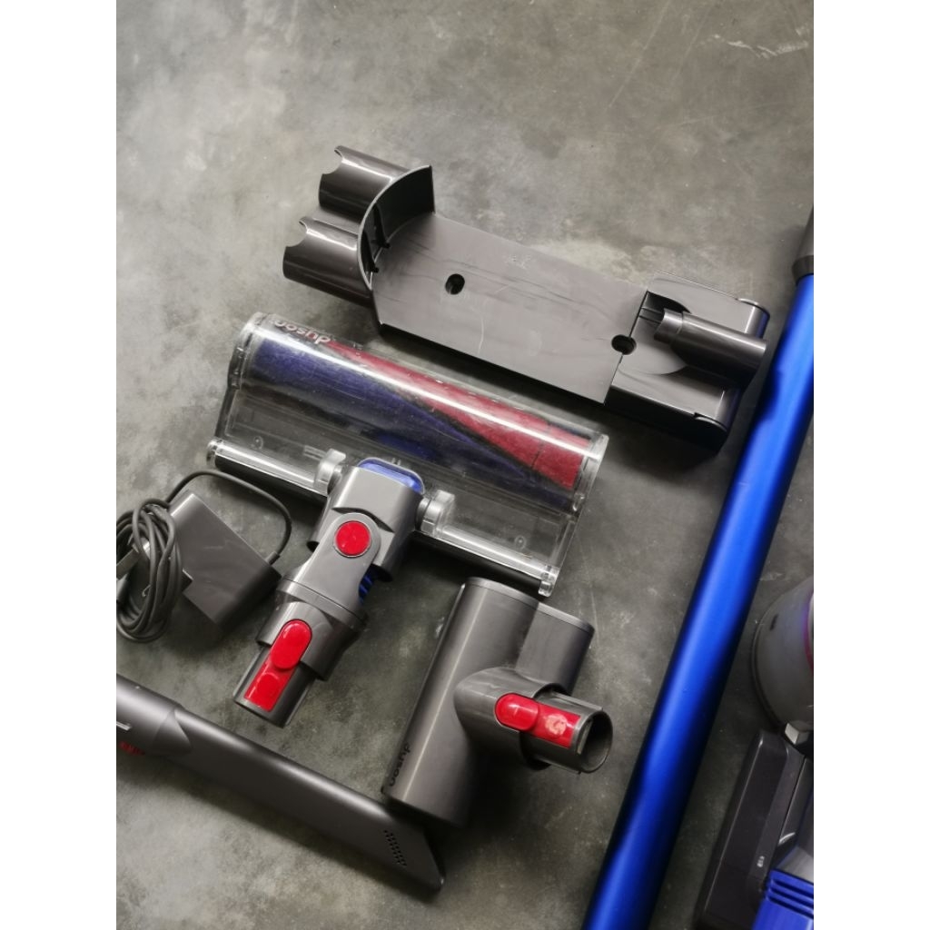 vacuum cleaner dyson v7