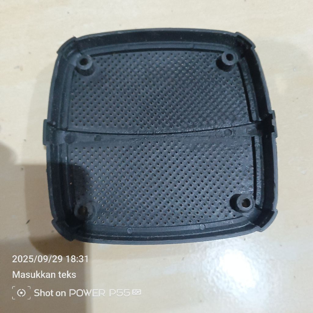 Grill dop tutup speaker 4inch kotak cocok buat DIY