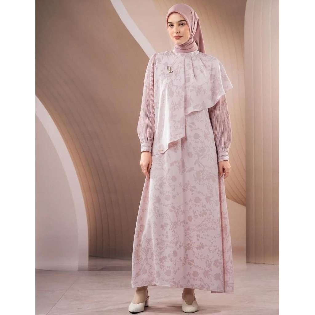 Samamu Cape Dress/Twela Blazer Vest/Rumi Blouse Vol.2/Rayne Shirt by Heylocal.id